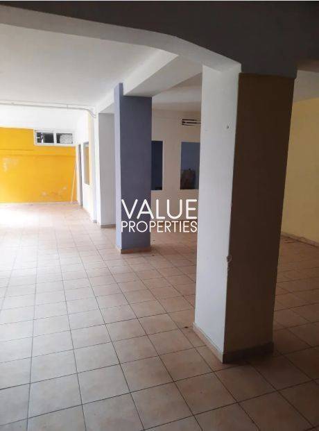 ΓΡΑΦΕΙΑ ΠΡΟΣ ΠΩΛΗΣΗ ΠΕΥΚΗ 