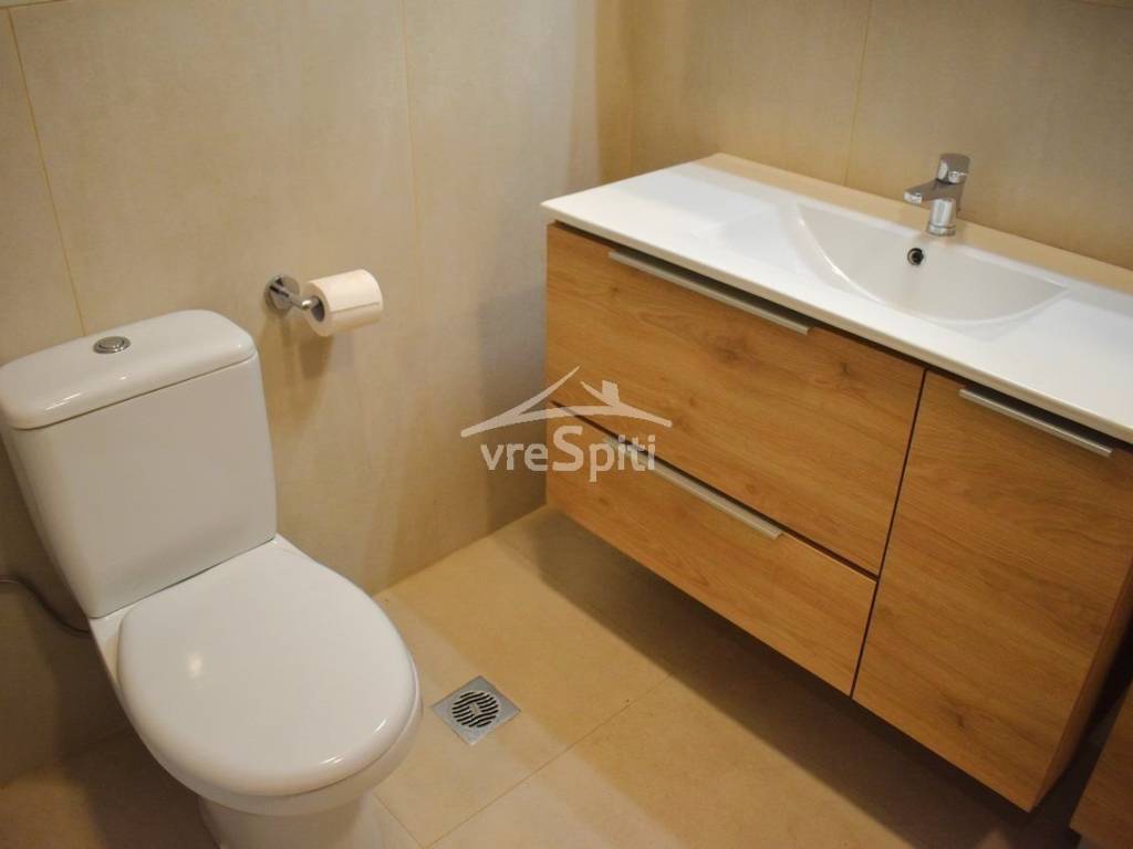 ΑΠΟΨΗ ΛΟΥΤΡΟΥ