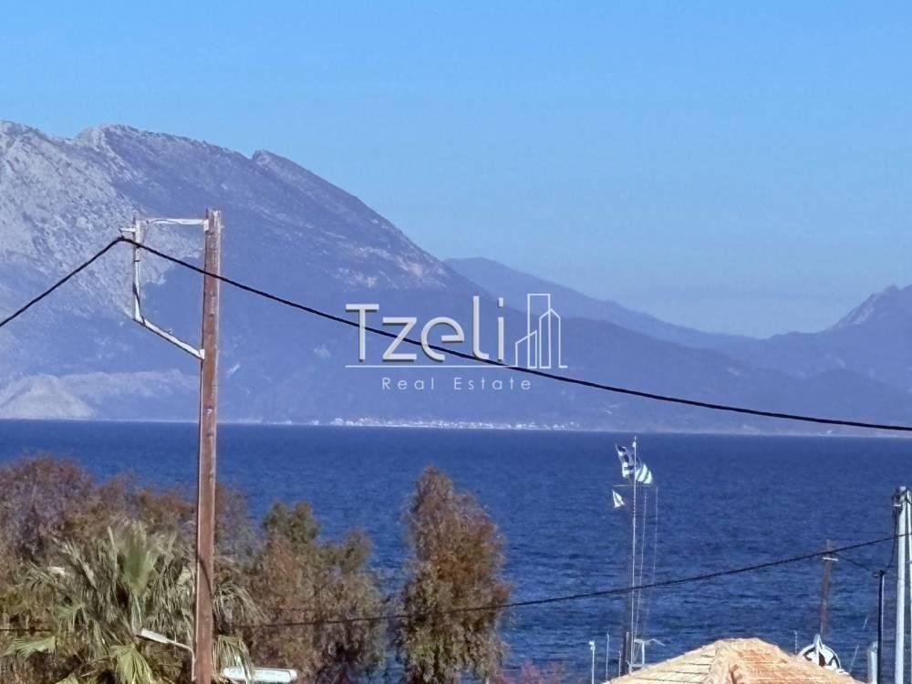 Θέα απο μπαλκόνι