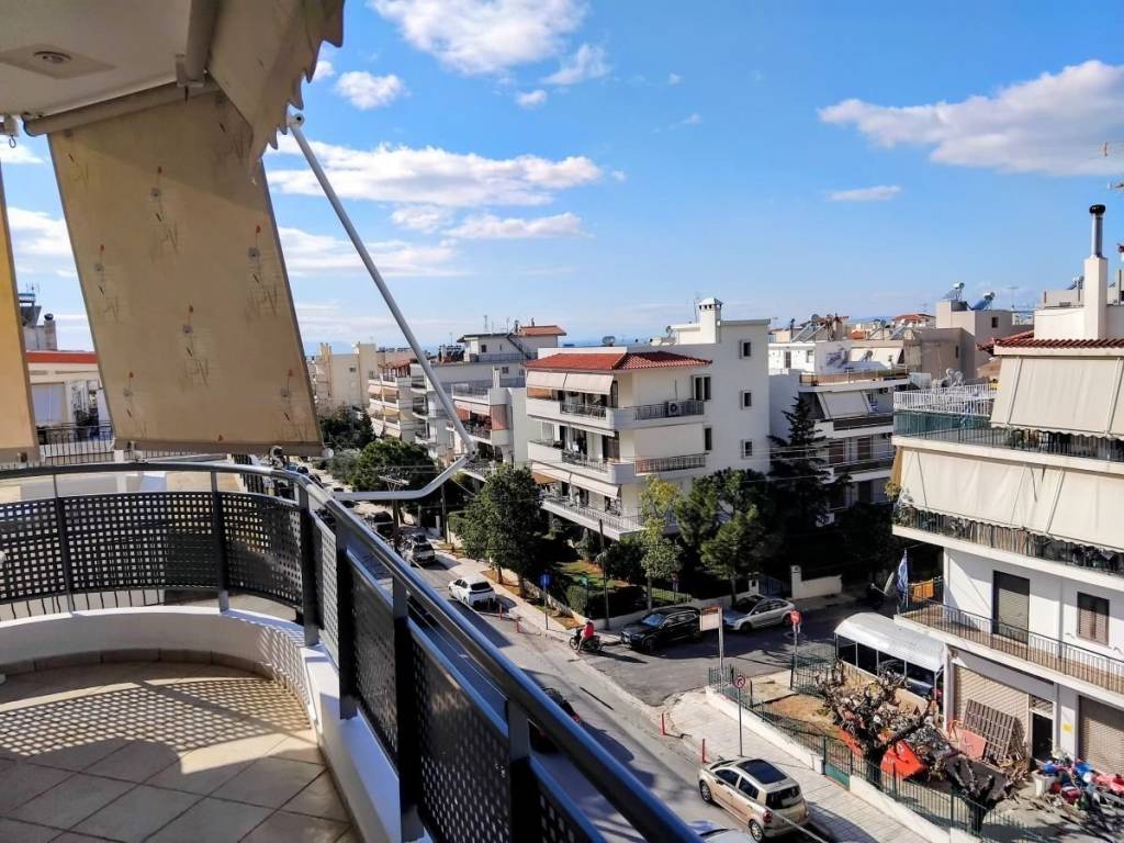 Θέα από μπαλκόνι