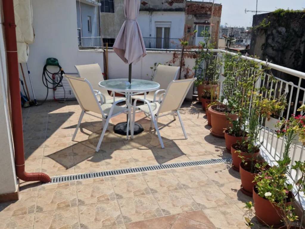 Θέα από μπαλκόνι