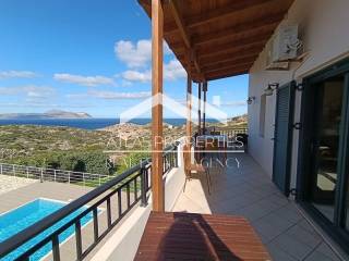 Θέα από μπαλκόνι