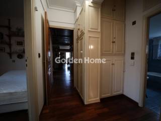 Χολ - Διάδρομος