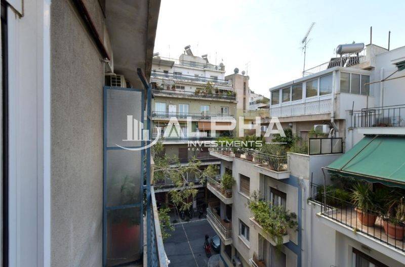 Θέα από μπαλκόνι