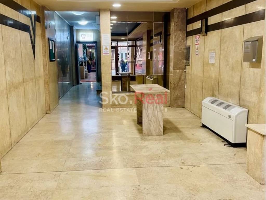 Είσοδος οικοδομής