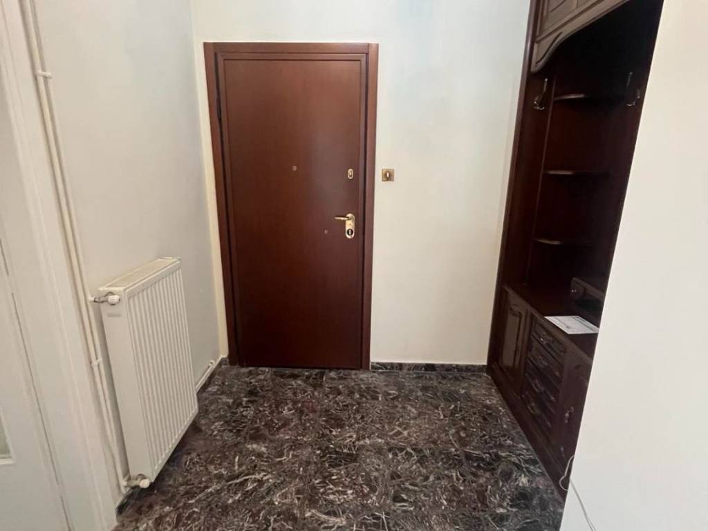 ΕΙΣΟΔΟΣ- ΠΟΡΤΑ ΑΣΦΑΛΕΙΑΣ