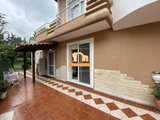 Αμφιθέα, Μονοκατοικία, 300 τ.μ.