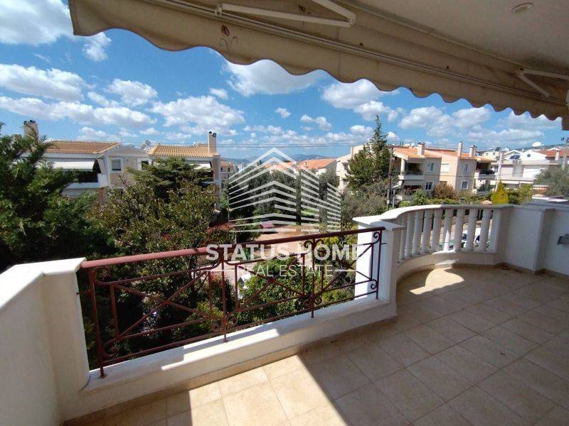 Θέα από μπαλκόνι