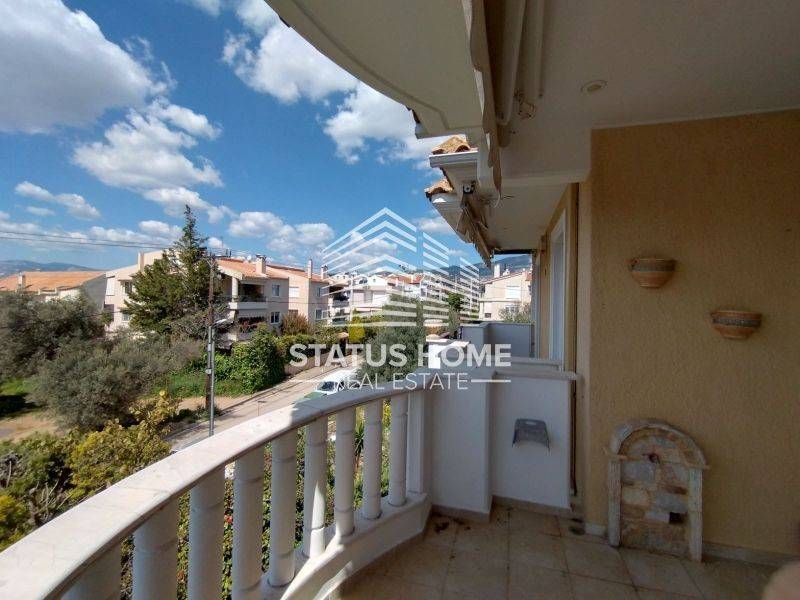 Θέα από μπαλκόνι