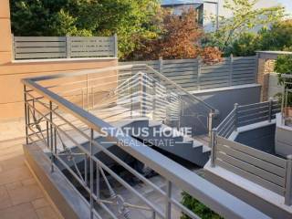 Θέα από μπαλκόνι