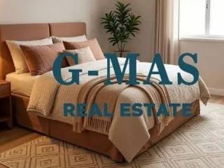 1ST FOOR / ROOM 2 with window