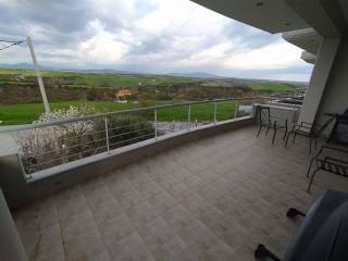 ANYPLACE MESITIKES YPERESIES