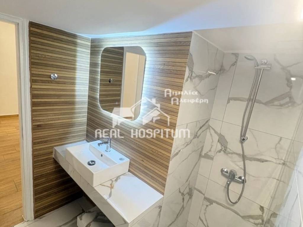 Θέα από μπαλκόνι