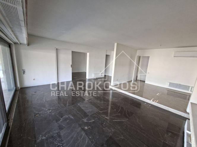 Σαλόνι &amp; Τραπεζαρία