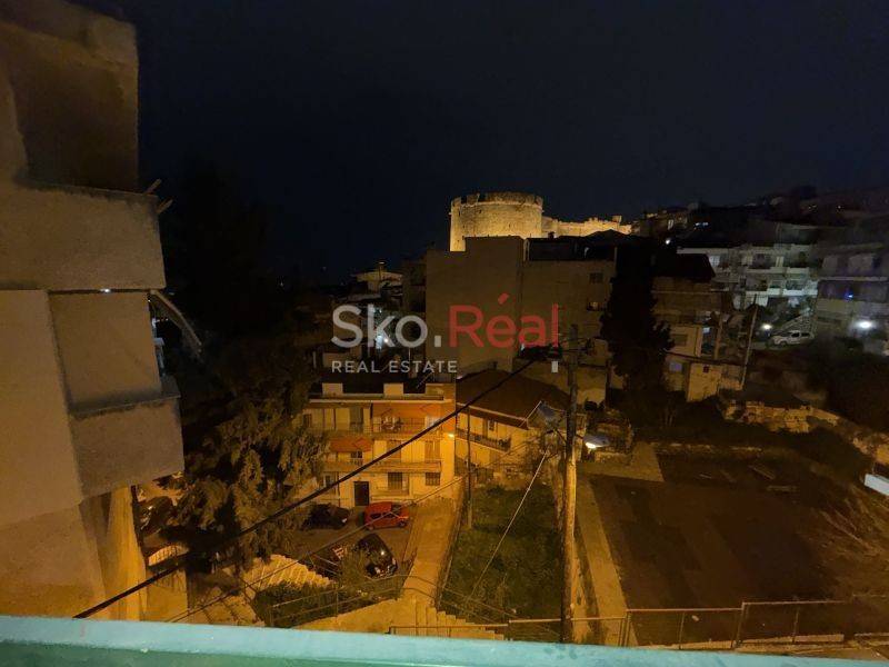 Θέα από μπαλκόνι