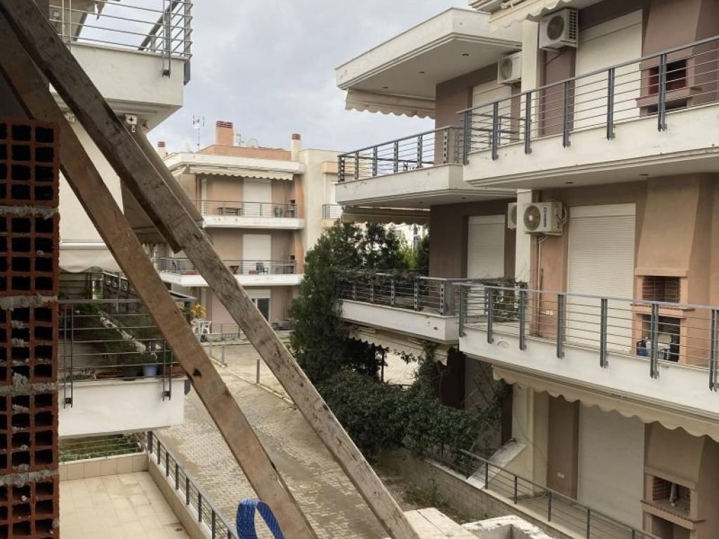 Θέα από μπαλκόνι