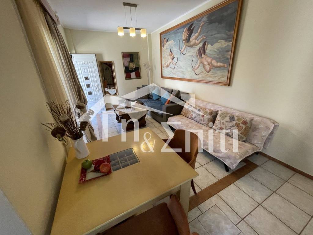 Σαλοκουζίνα