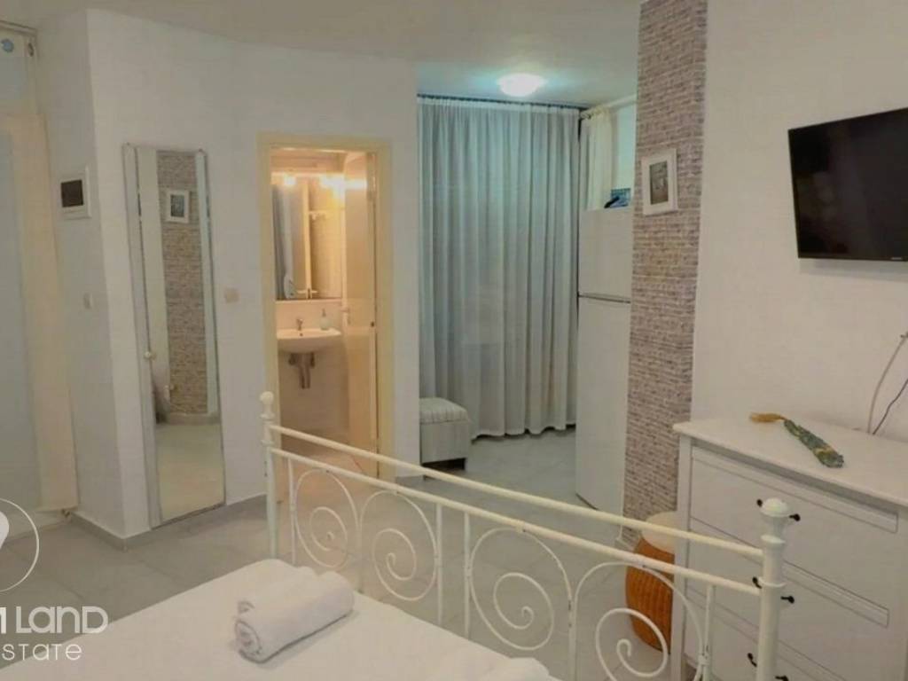 Forumland Real Estate, Masterbedroom