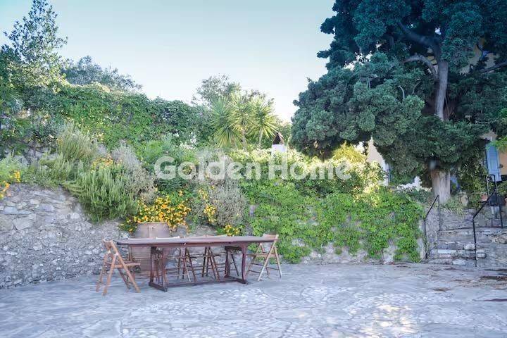 Εξωτερικός Χώρος