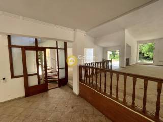 Χολ - Διάδρομος