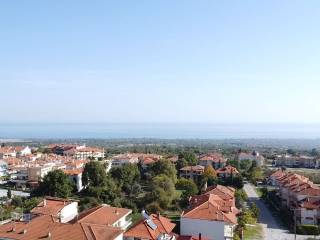 ΘΕΑ ΠΡΟΣ ΤΗ ΘΑΛΑΣΣΑ