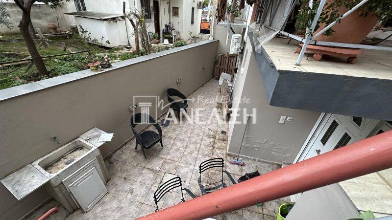 Θέα από μπαλκόνι