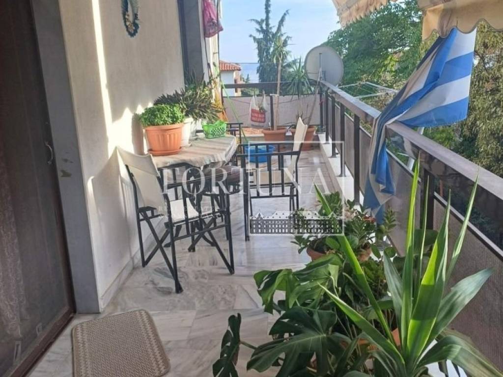 Θέα από μπαλκόνι