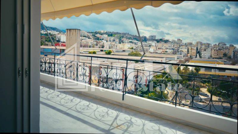 Θέα από μπαλκόνι