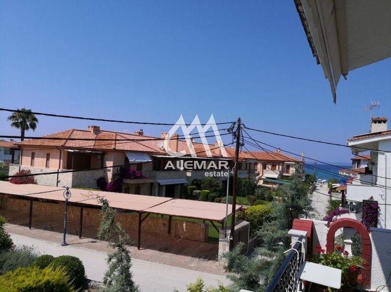 Θέα από μπαλκόνι