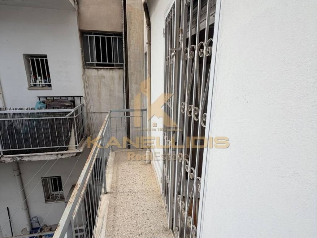 Μπαλκόνι ακάλυπτου