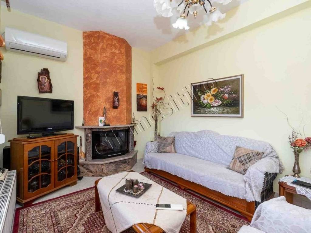 Σαλοκουζίνα