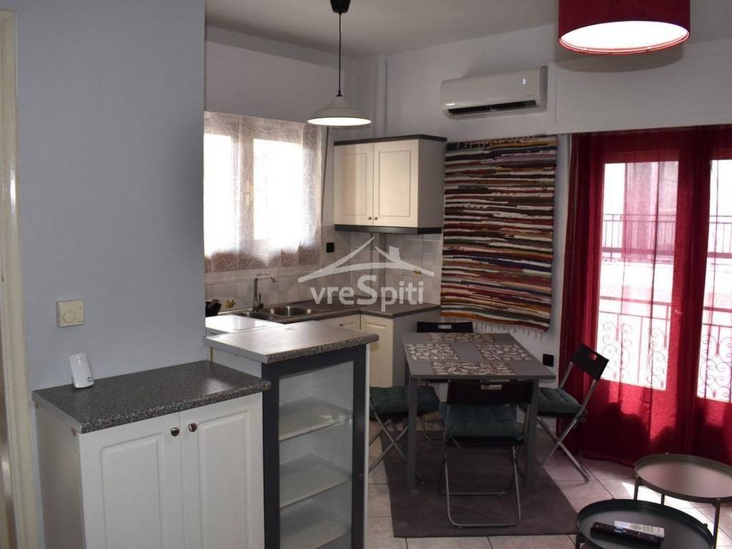 ΑΠΟΨΗ ΚΟΥΖΙΝΑΣ-ΚΑΘΙΣΤΙΚΟΥ