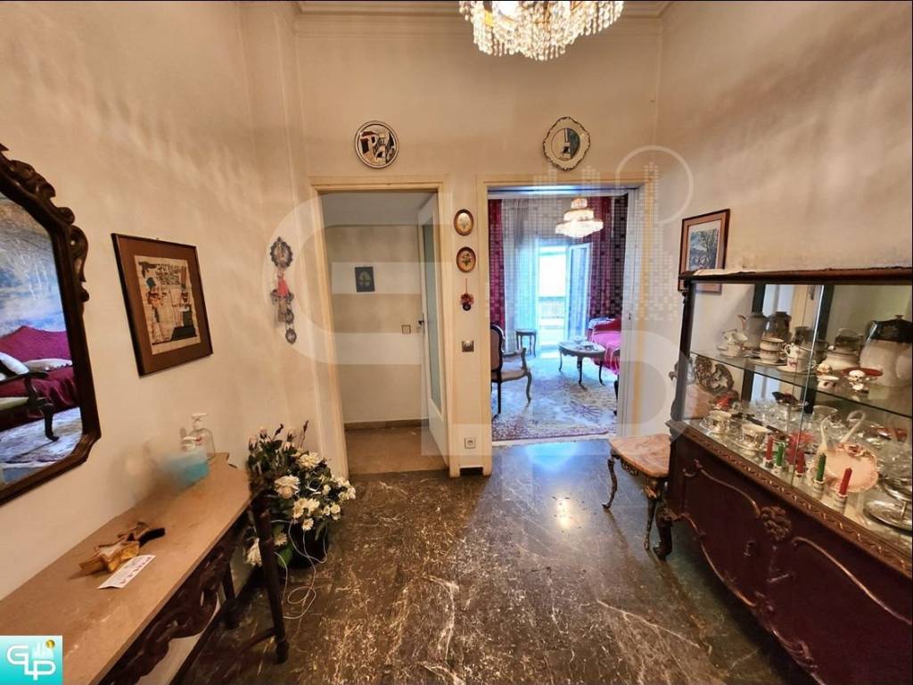 Είσοδος-χώρος υποδοχής (χωλ)