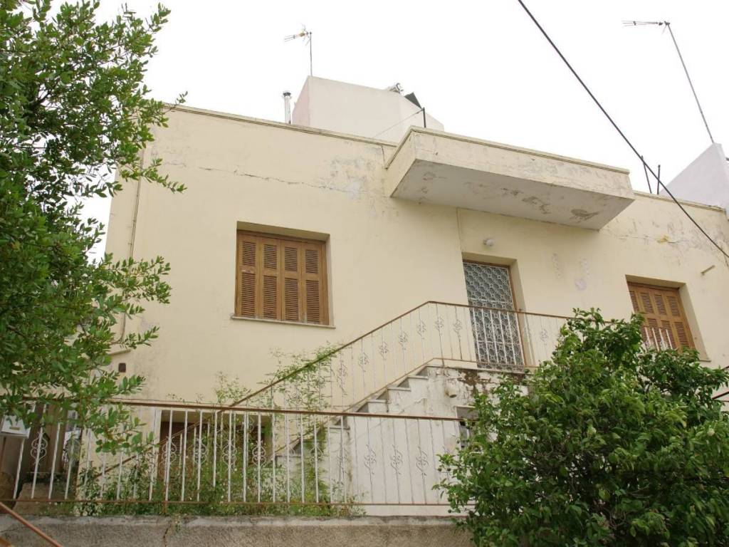 Apopse prosopses ktirioy me kepo