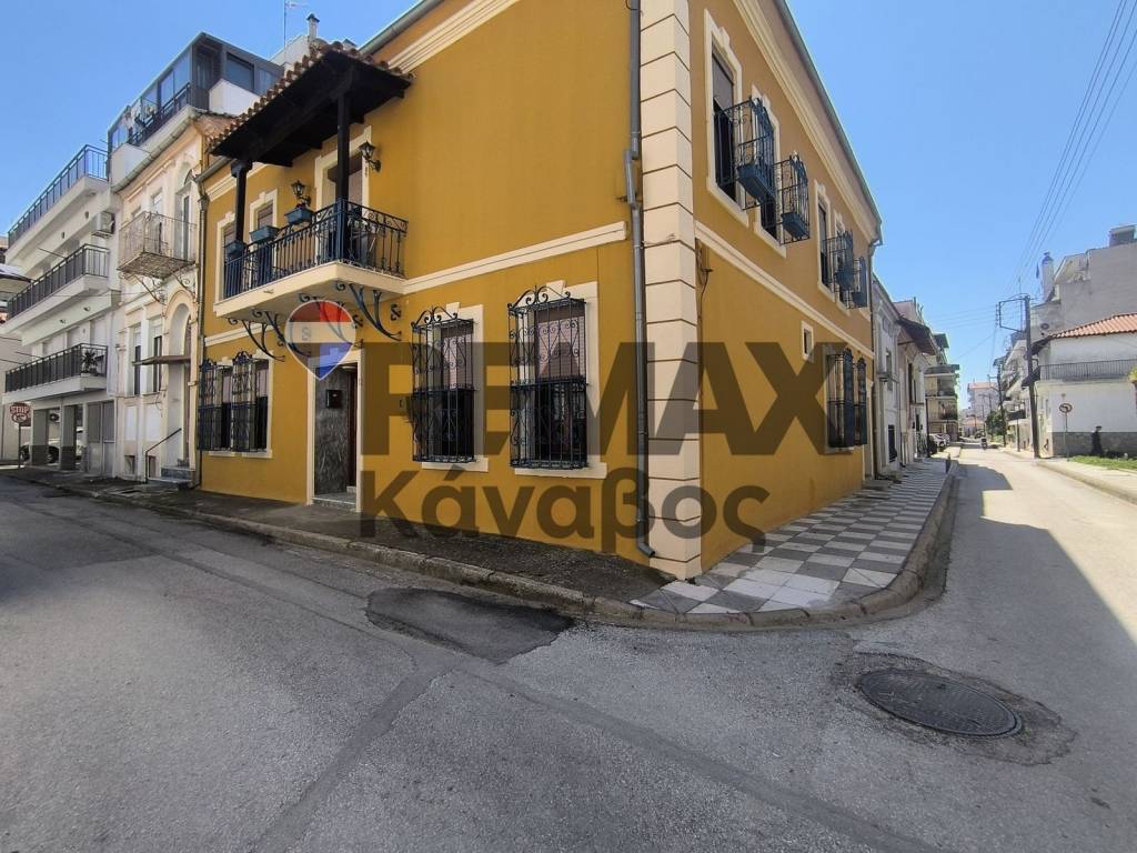 Εσωτερικοι χώροι