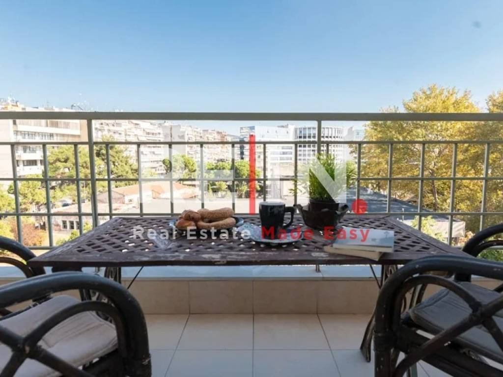 Θέα από μπαλκόνι