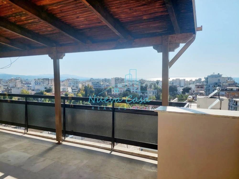 Θέα απο μπαλκόνι