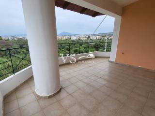 Θέα απο μπαλκόνι