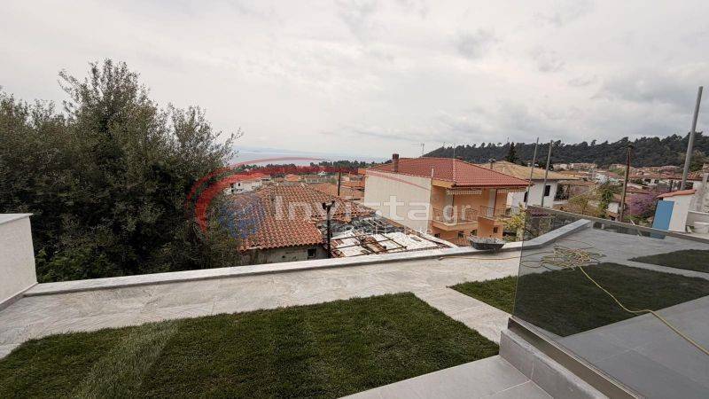 Θέα από μπαλκόνι