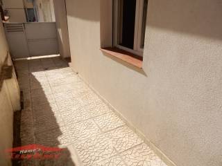 ΠΡΟΣΟΨΗ-ΓΩΝΙΑΚΟ ΜΕ ΔΙΚΗ ΤΟΥ ΑΥΛΗ