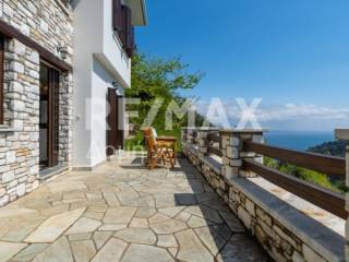 Θέα από μπαλκόνι