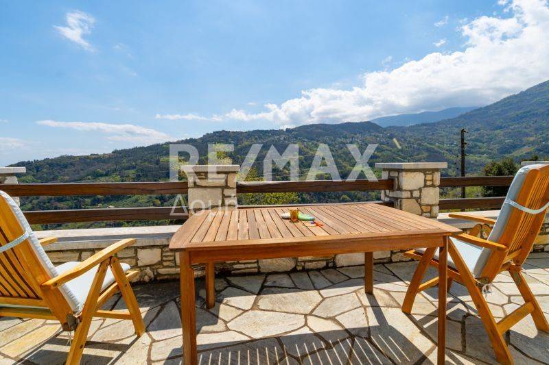 Θέα από μπαλκόνι