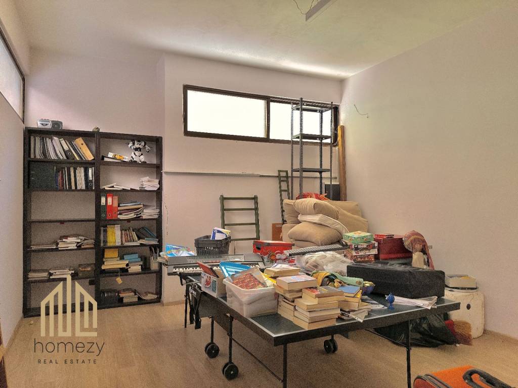 Emiypogeios choros - Kathistiko