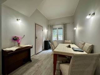 Kathistiko - Trapezaria