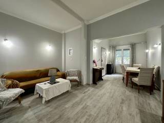 Kathistiko - Trapezaria