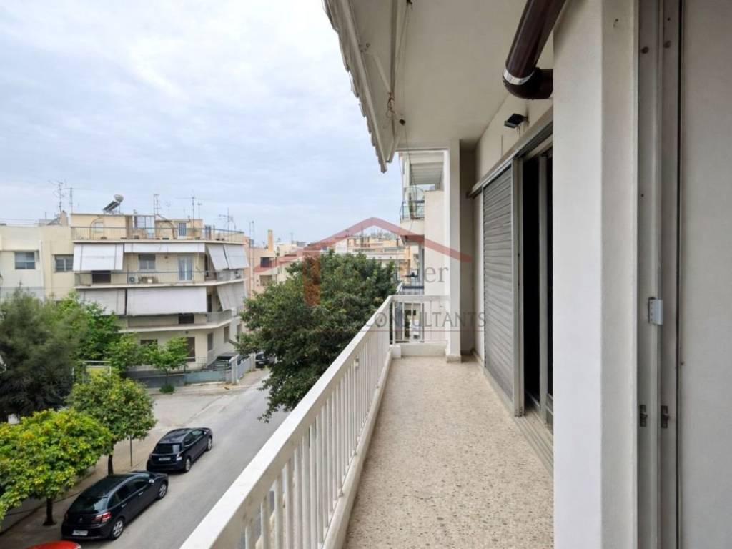 Θέα από μπαλκόνι