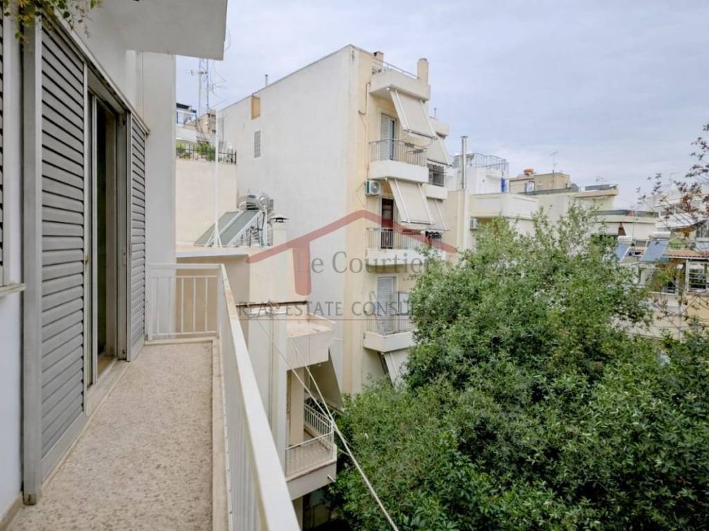 Θέα από μπαλκόνι