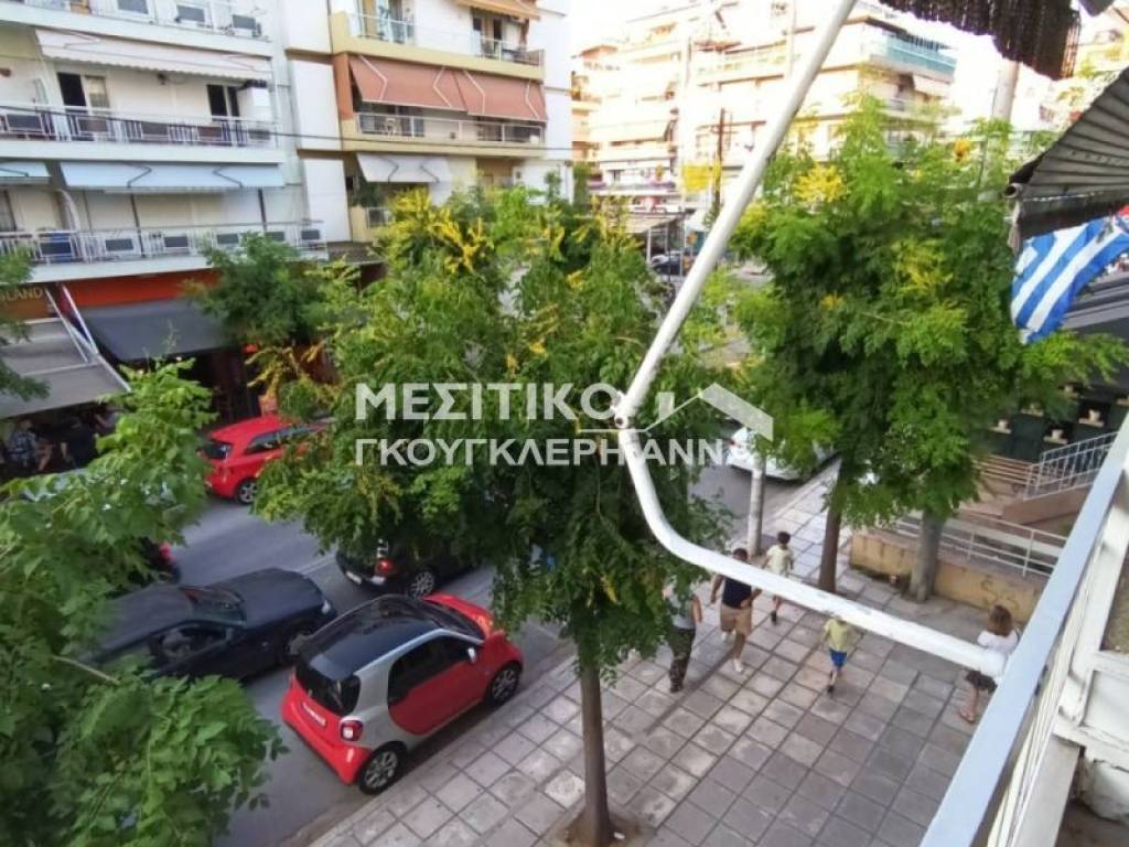 Θέα από μπαλκόνι