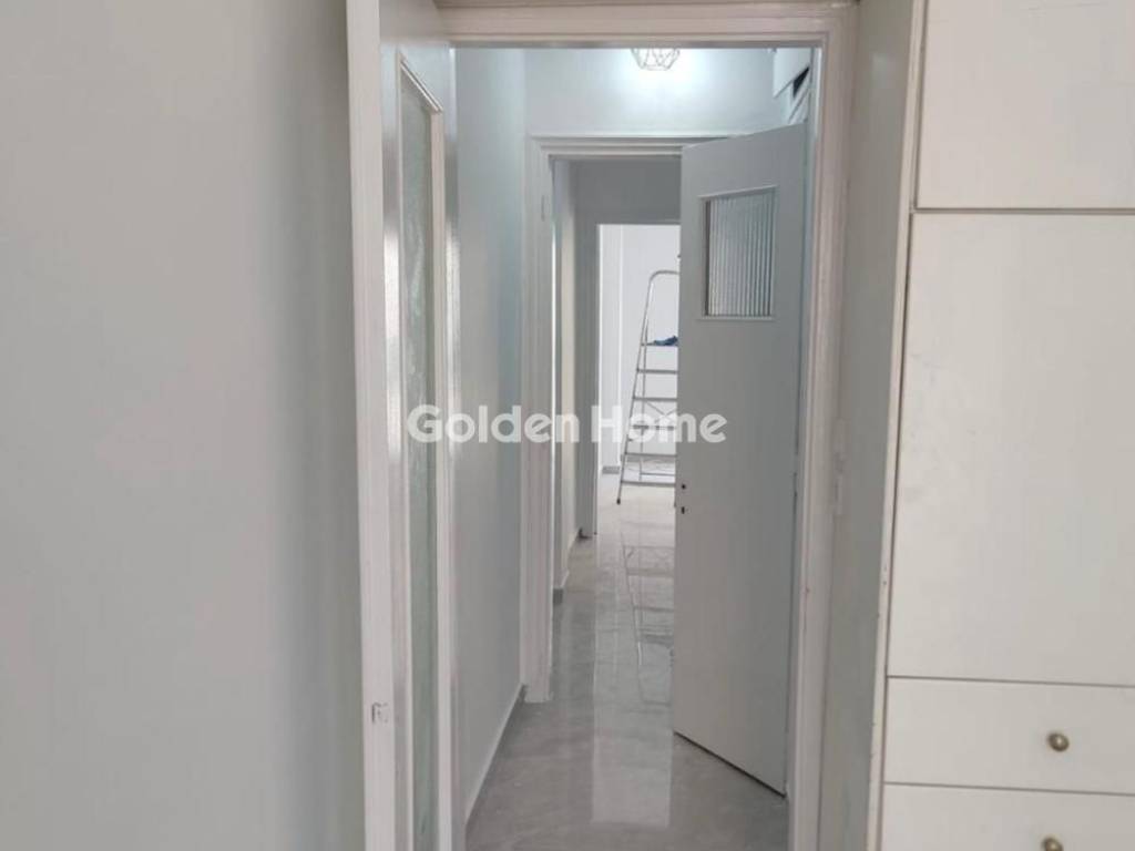 Χολ - Διάδρομος