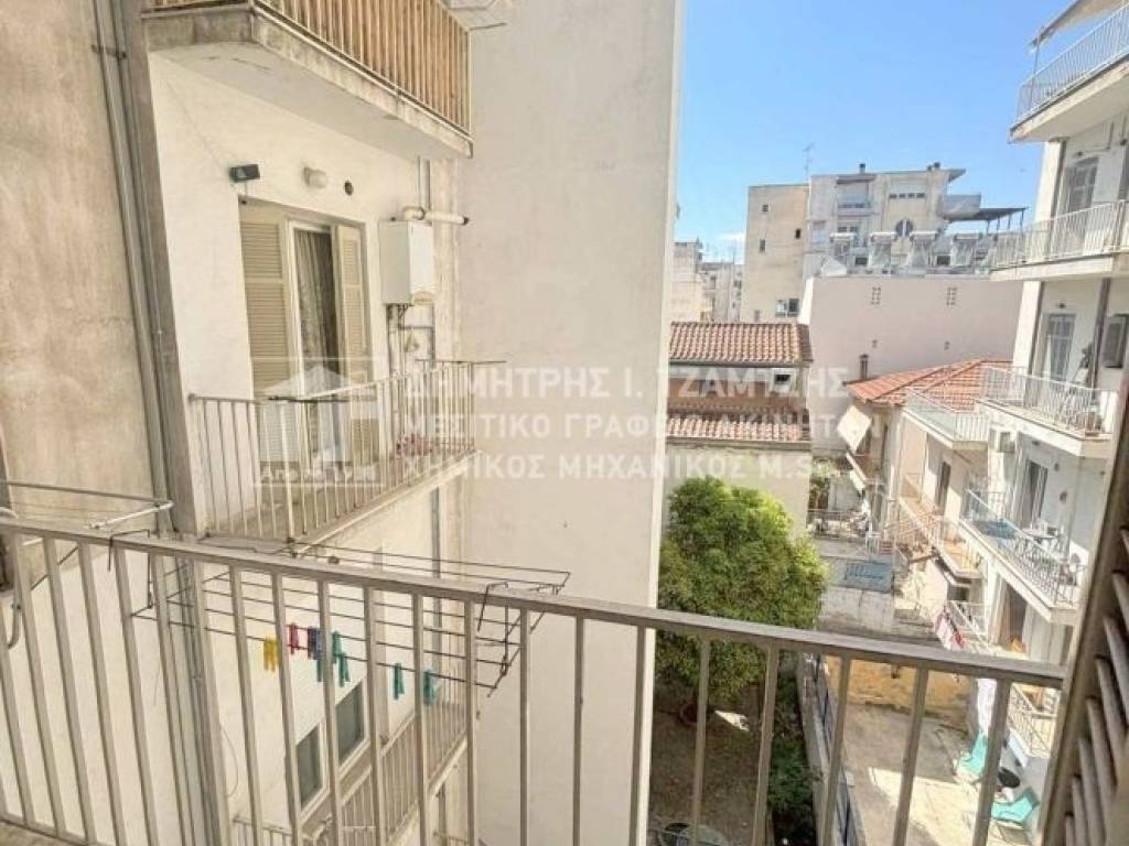 Θέα από μπαλκόνι